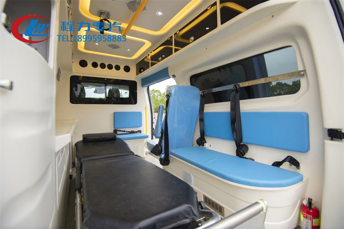福特新全順自動(dòng)擋救護(hù)車（汽/柴）