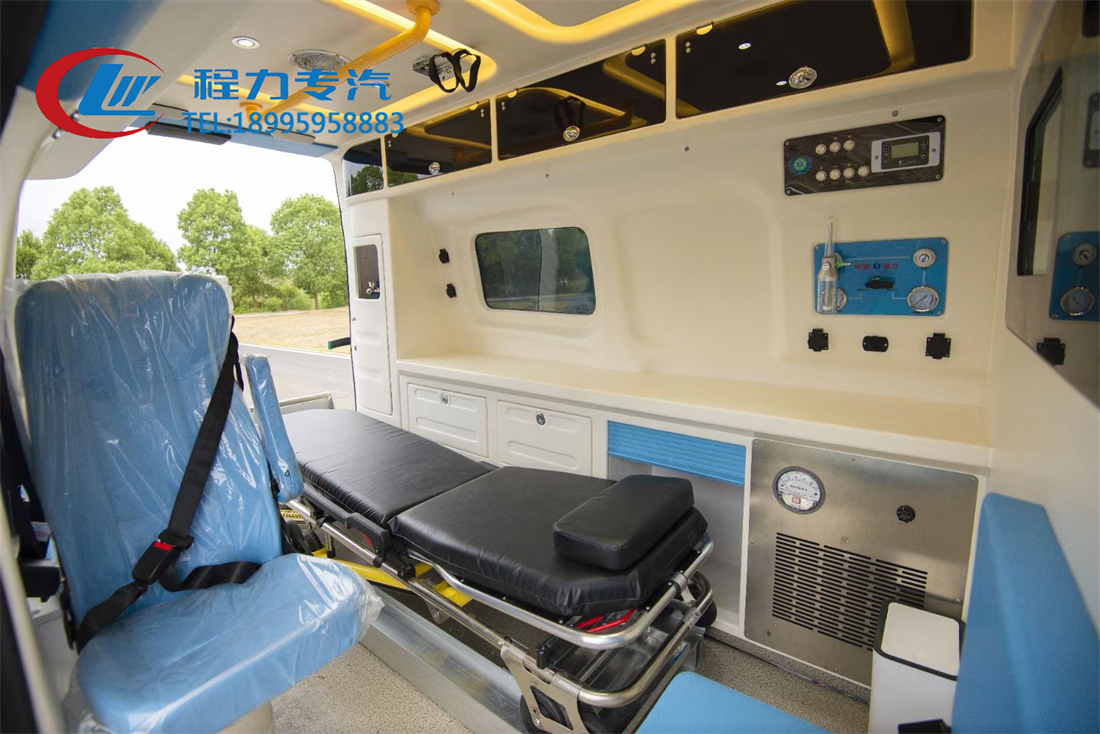 福特新全順自動(dòng)擋救護(hù)車（汽/柴）